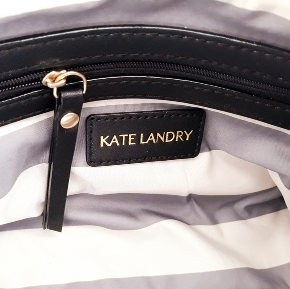 Kate Landry Crocodile Faux Leather  Hand Bag with Shoulder Strap - Picture 5 of 11